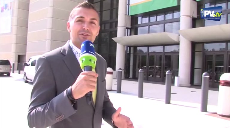 Intersolar North America: Moderation für Photovoltaics Company