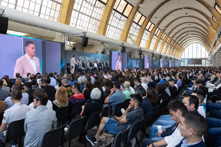 Eurocar Italy Convention 2024: Moderation für Porsche Holding